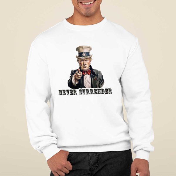Never Surrender Trump Mugshot T-Shirt