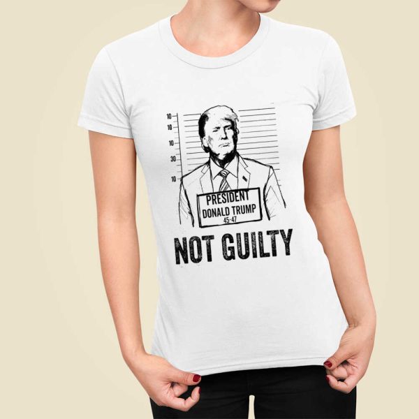 Trump Mugshot Not Guilty 45-47 T-Shirt