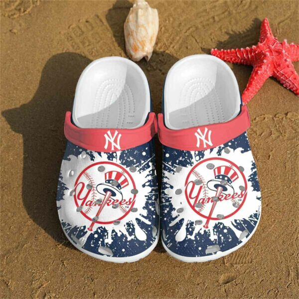 NY Yankees Crocs Clog