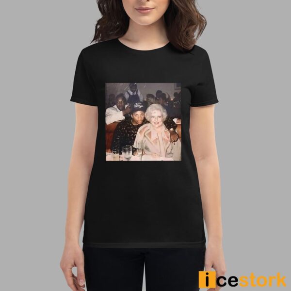 Vintage Betty Golden Eazy T-Shirt